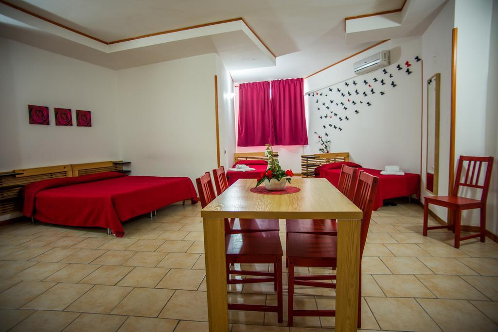 Hotel Residence Lupiae Lecce Ngoại thất bức ảnh