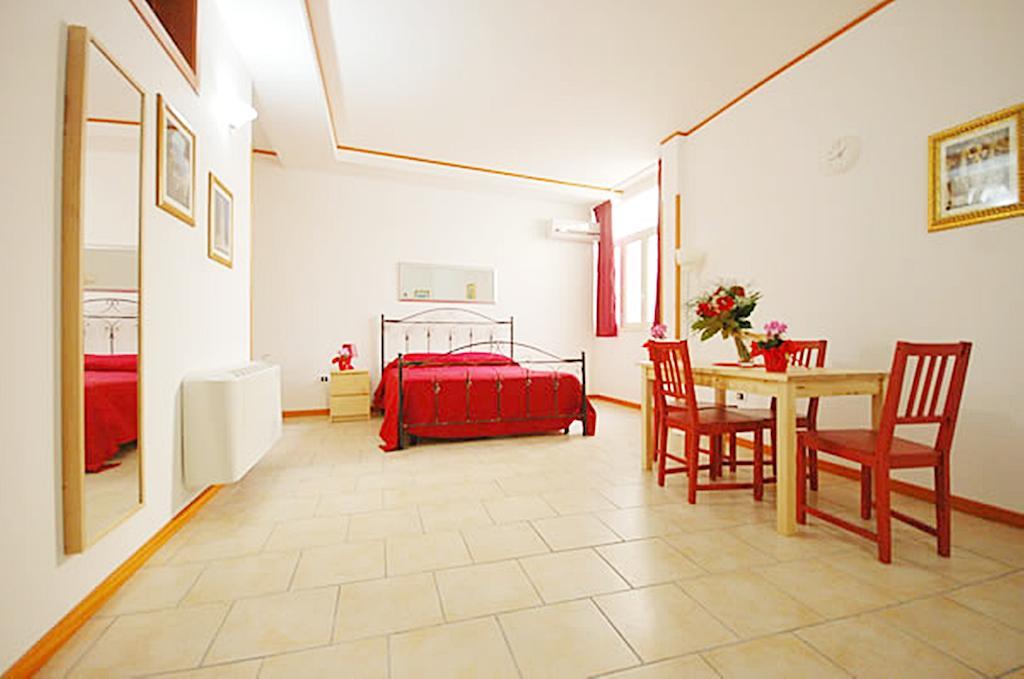 Hotel Residence Lupiae Lecce Ngoại thất bức ảnh