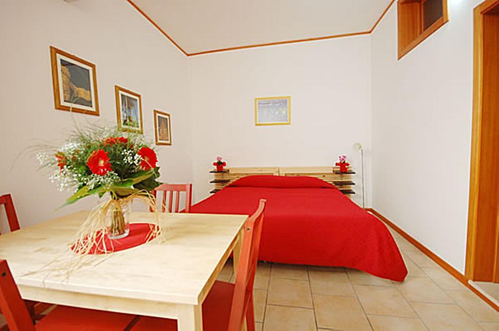 Hotel Residence Lupiae Lecce Phòng bức ảnh